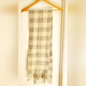 Uniqlo Cashmere Gray and White Plaid Fringed Scarf